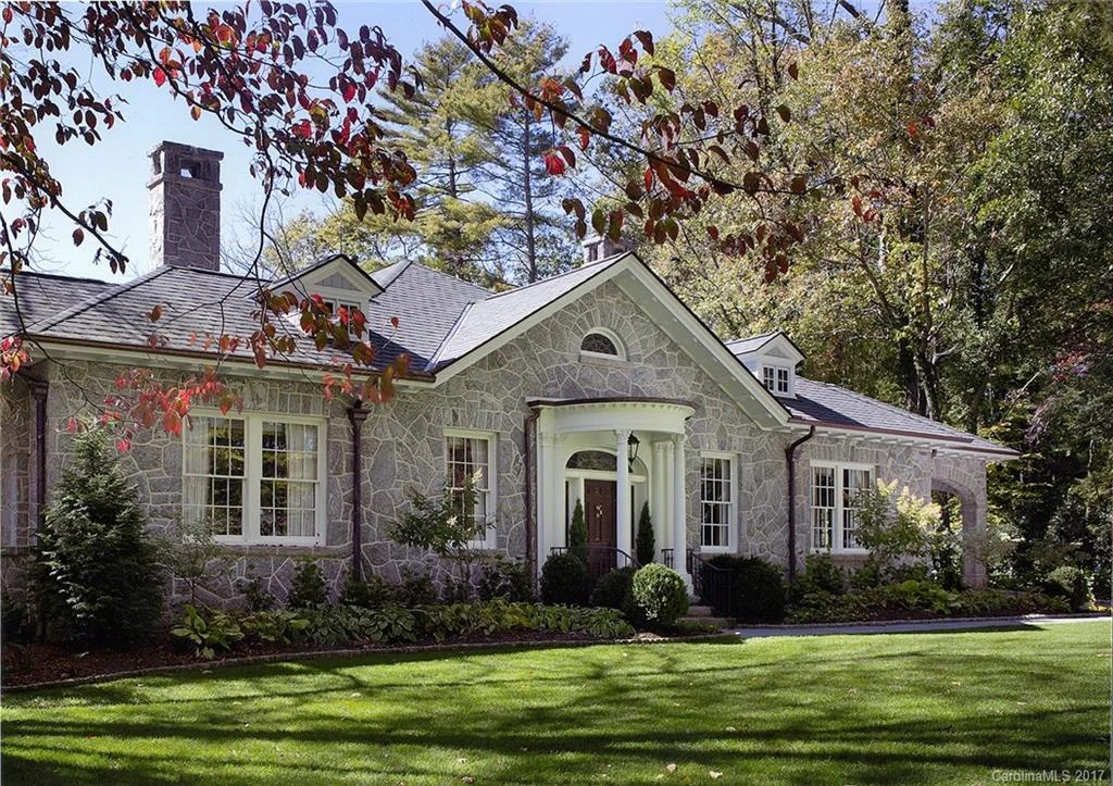 60 Woodside Drive