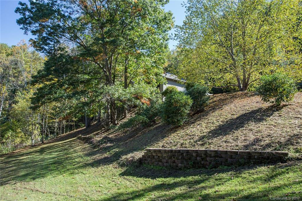 137 Spooks Branch Road - Photo 21