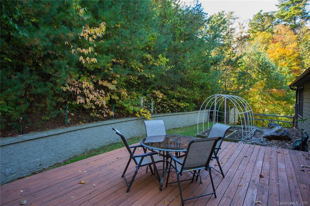 137 Spooks Branch Road - Photo 22