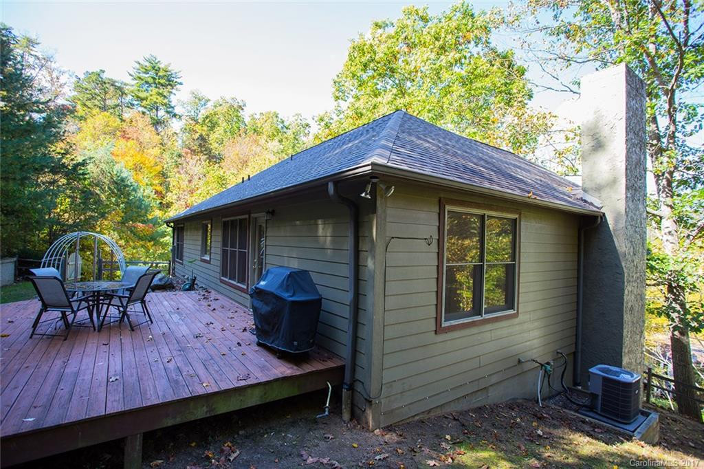 137 Spooks Branch Road - Photo 24