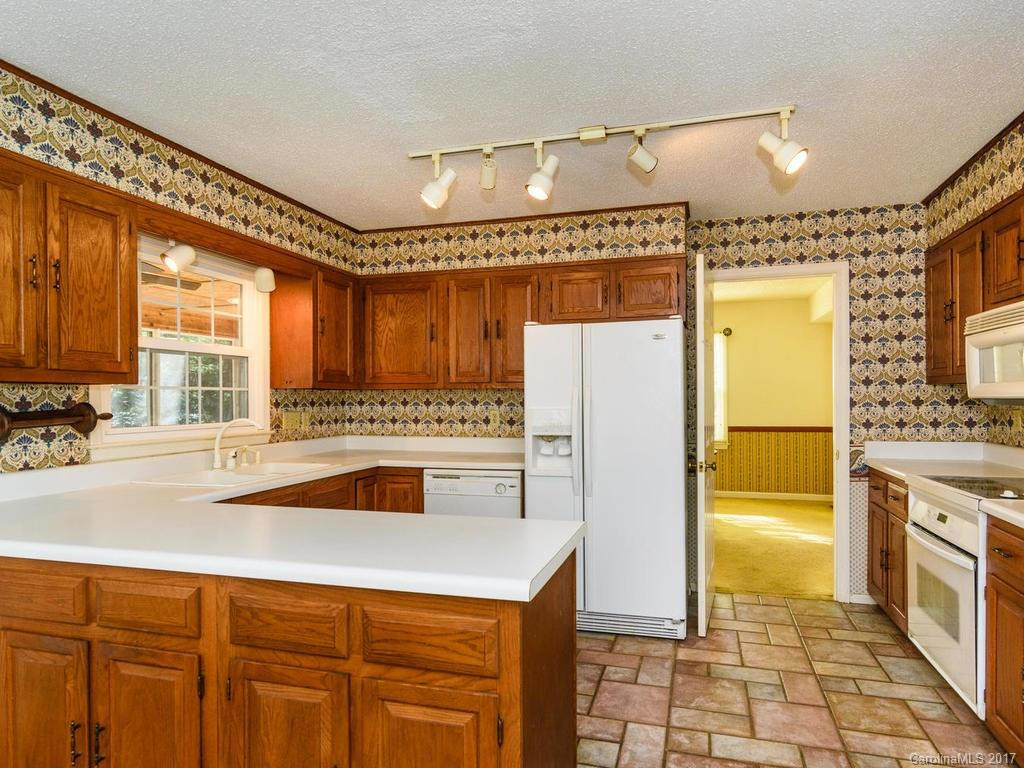 20 Gardenwood Lane - Photo 7