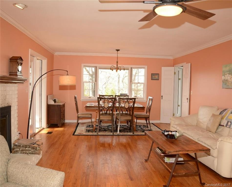 427 Deerhaven Lane - Photo 4