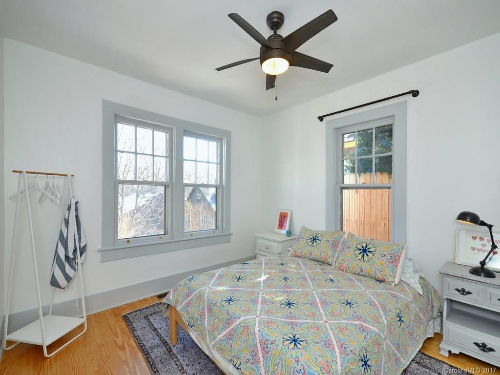 72 Woodlawn Avenue - Photo 4