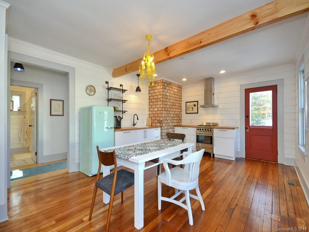 72 Woodlawn Avenue - Photo 9