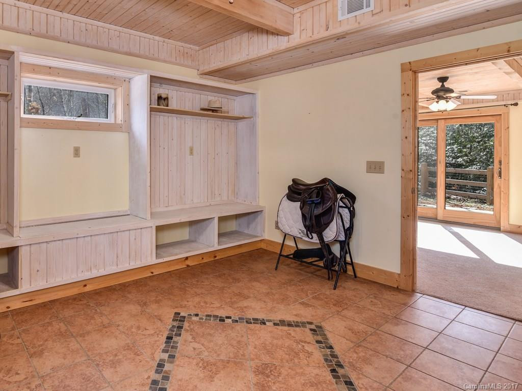 363 Kelly Mountain Road - Photo 18