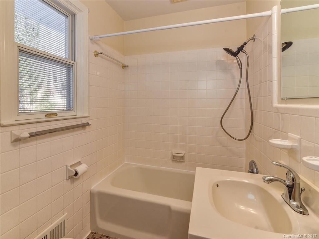 13 Oak Forest Drive - Photo 17