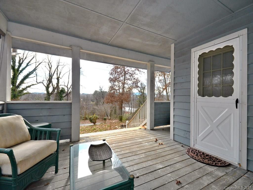 232 Courtland Place - Photo 16