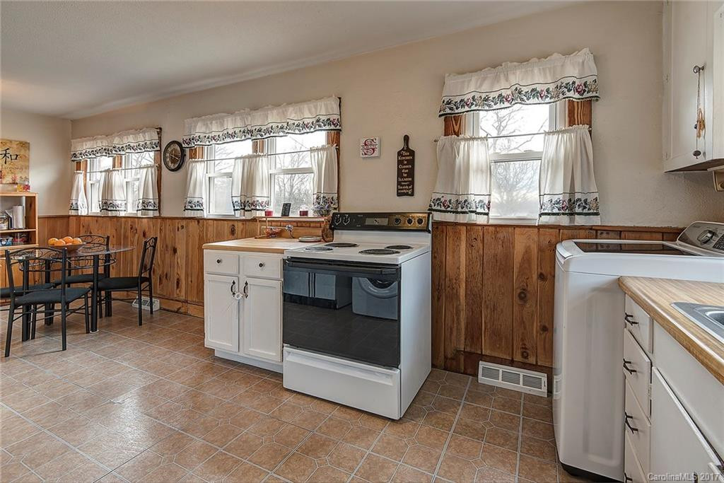 318 Johnston School Road - Photo 11