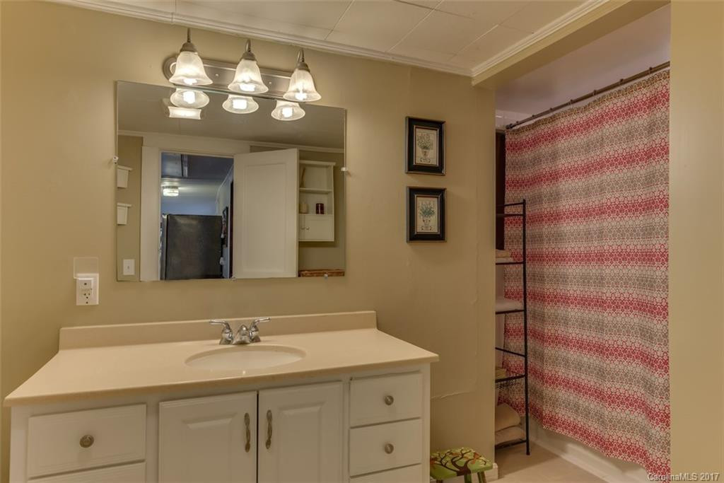 176 Callahan Street - Photo 13