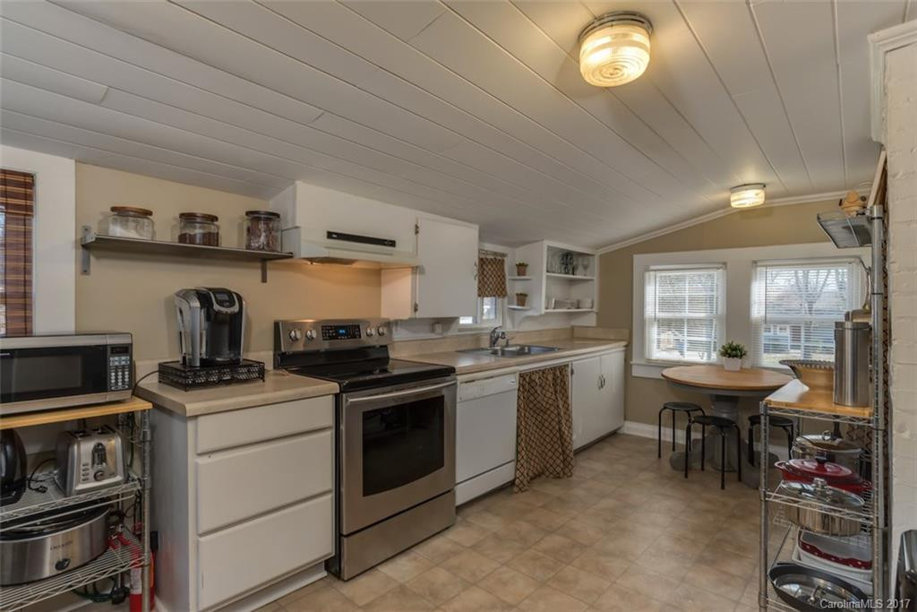 176 Callahan Street - Photo 6