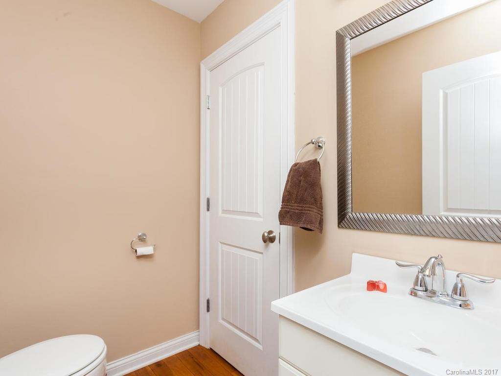 1 Townview Drive - Photo 20
