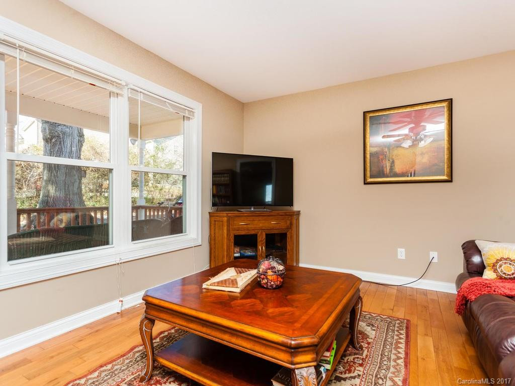 1 Townview Drive - Photo 6