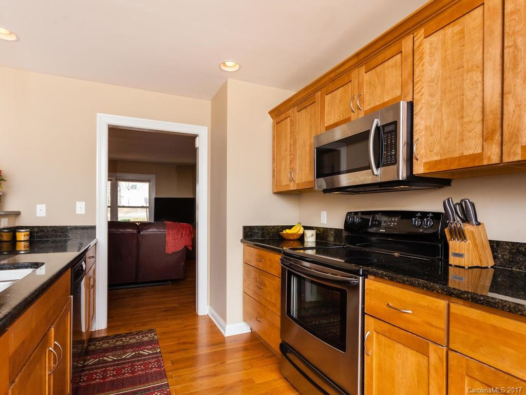 1 Townview Drive - Photo 9