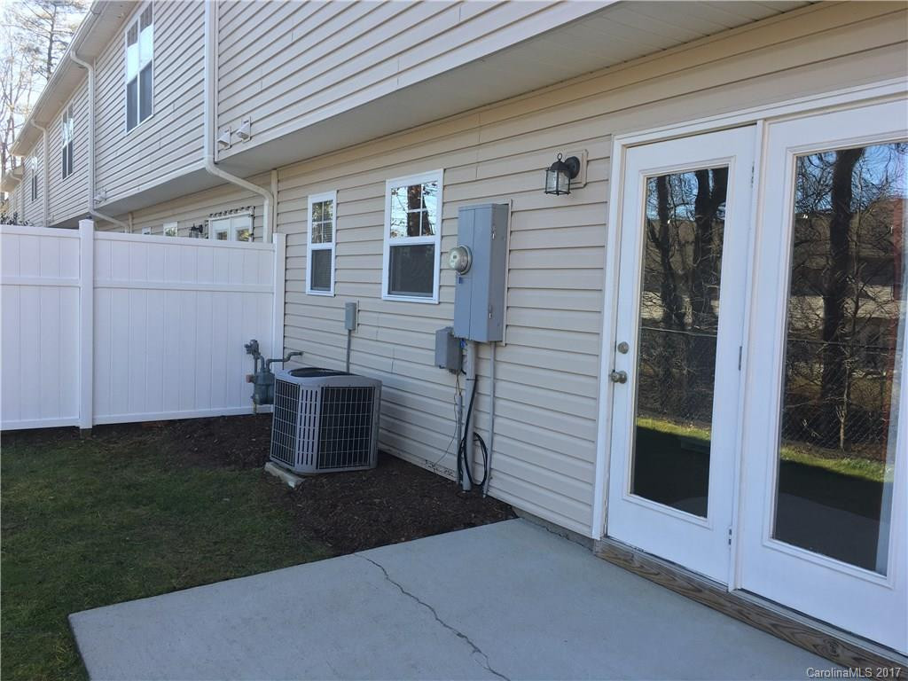 140 Thea Lane #59 - Photo 8