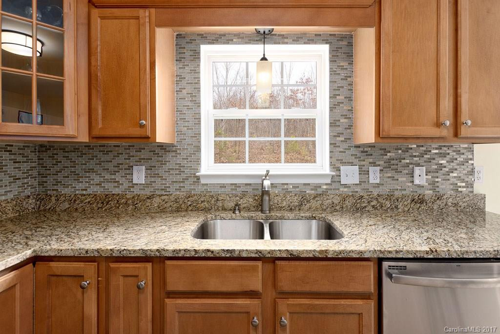 64 Carolyn Drive - Photo 6