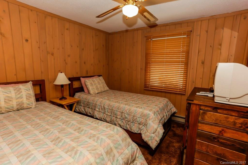 749 Rainbow Circle - Photo 10
