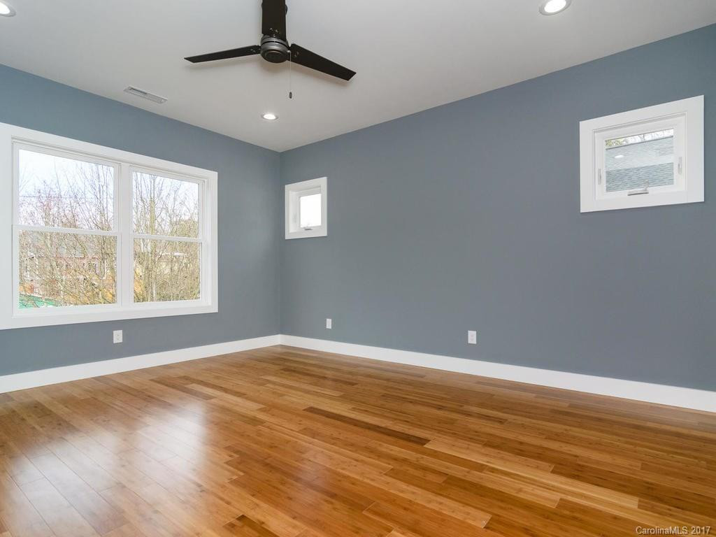 216 Wellington Street - Photo 16