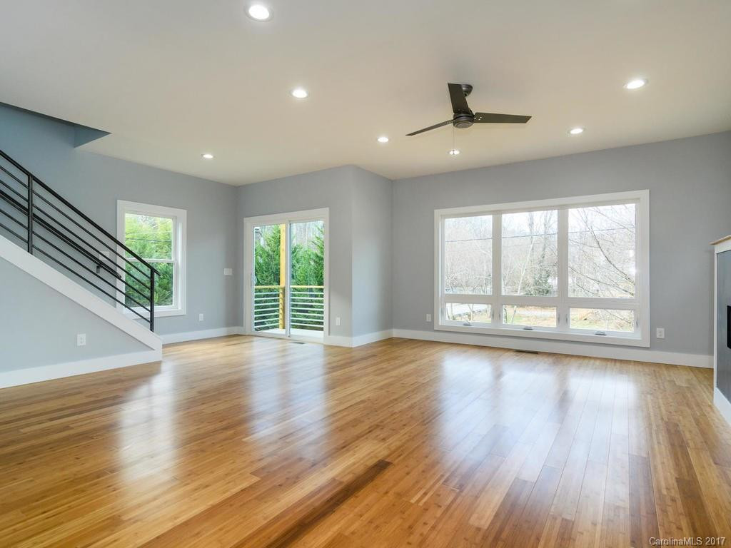 216 Wellington Street - Photo 4