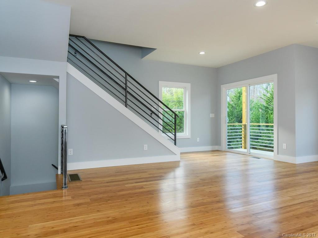 216 Wellington Street - Photo 5