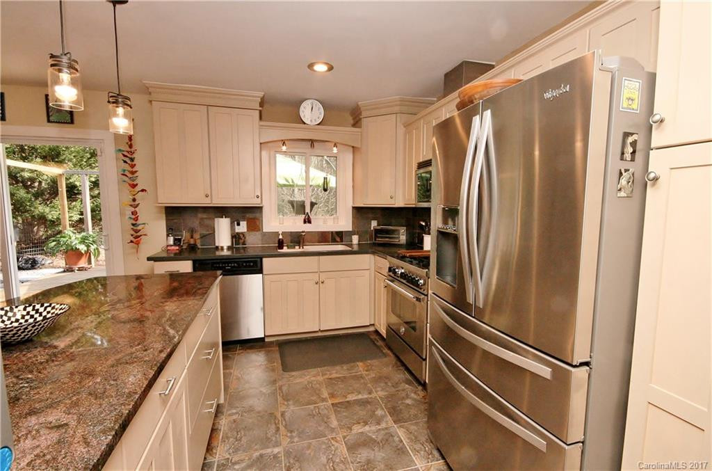 19 Pinehurst Court - Photo 8