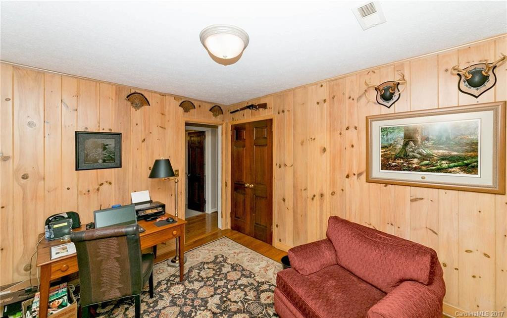 1064 Ransier Drive - Photo 14