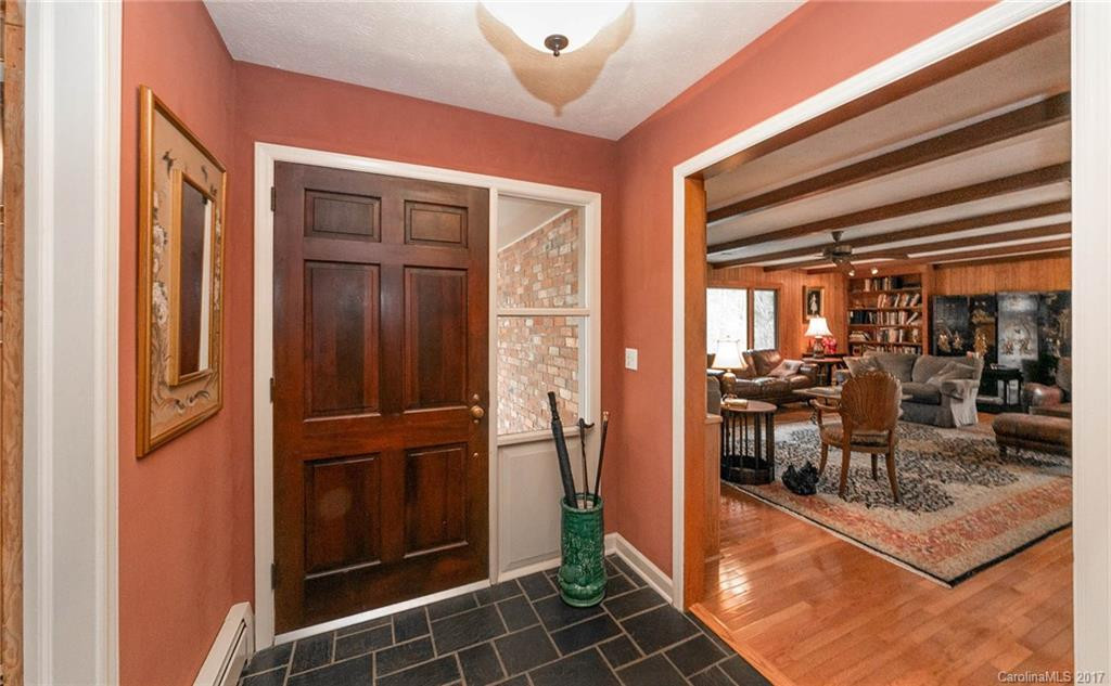 1064 Ransier Drive - Photo 3