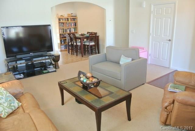 35 Foxtail Court #17 - Photo 2