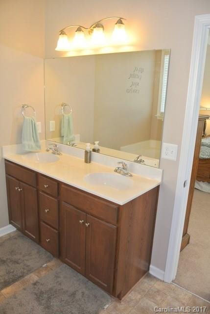 35 Foxtail Court #17 - Photo 11