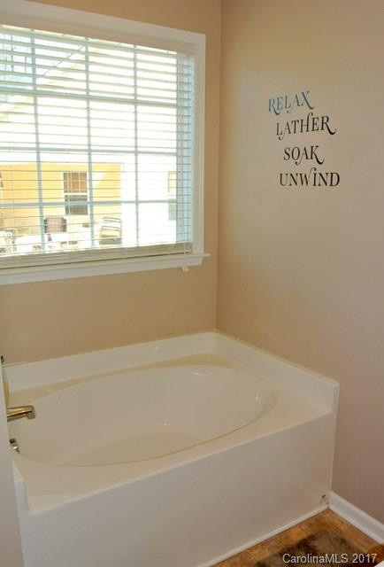 35 Foxtail Court #17 - Photo 13