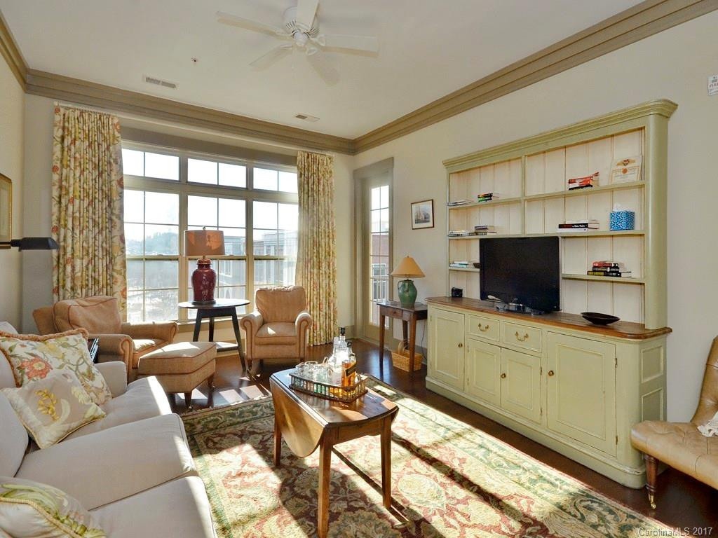 42 Schenck Parkway #310 - Photo 3