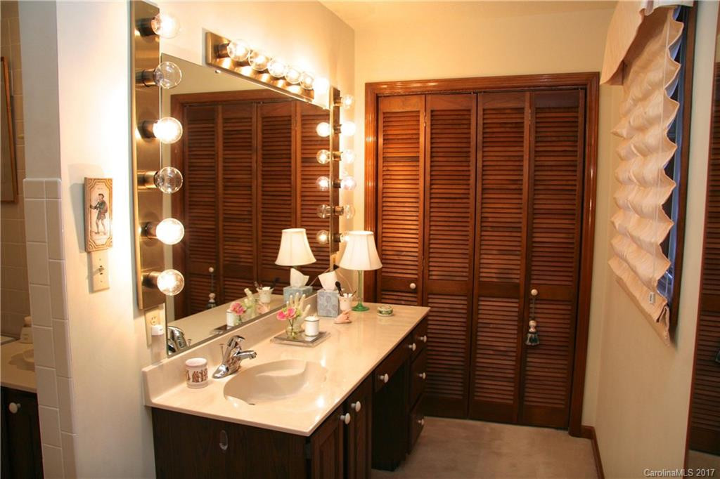 463 Broad Street - Photo 14