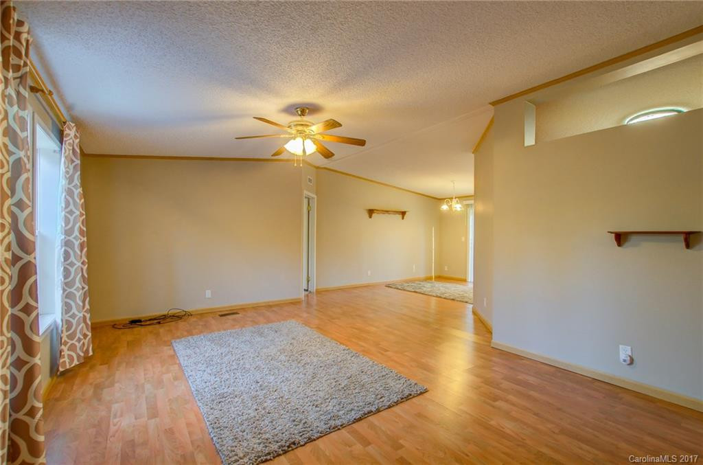 415 Upper Grassy Branch Road - Photo 3