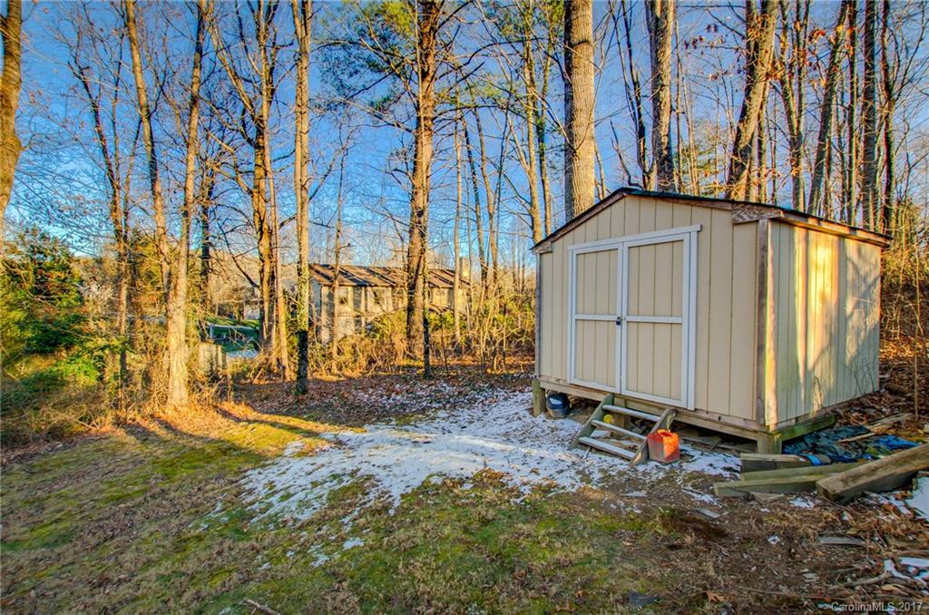 415 Upper Grassy Branch Road - Photo 23