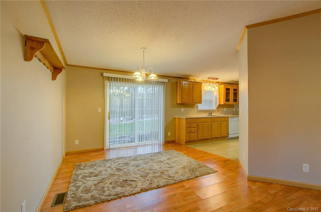 415 Upper Grassy Branch Road - Photo 7