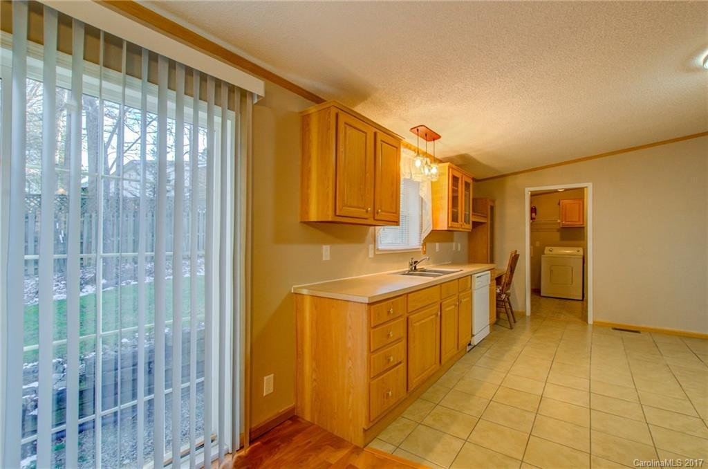 415 Upper Grassy Branch Road - Photo 9