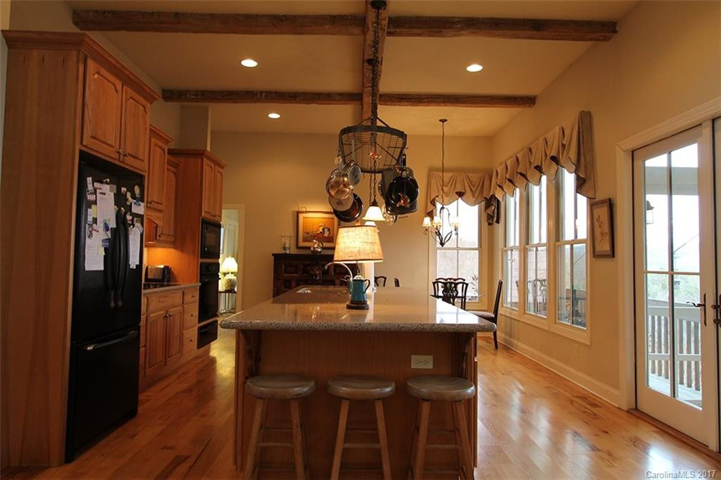 272 Southampton Road - Photo 5
