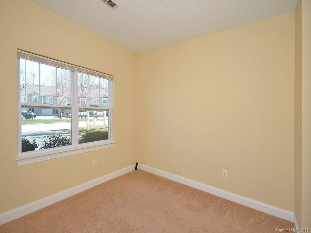 65 Foxden Drive #101 - Photo 9