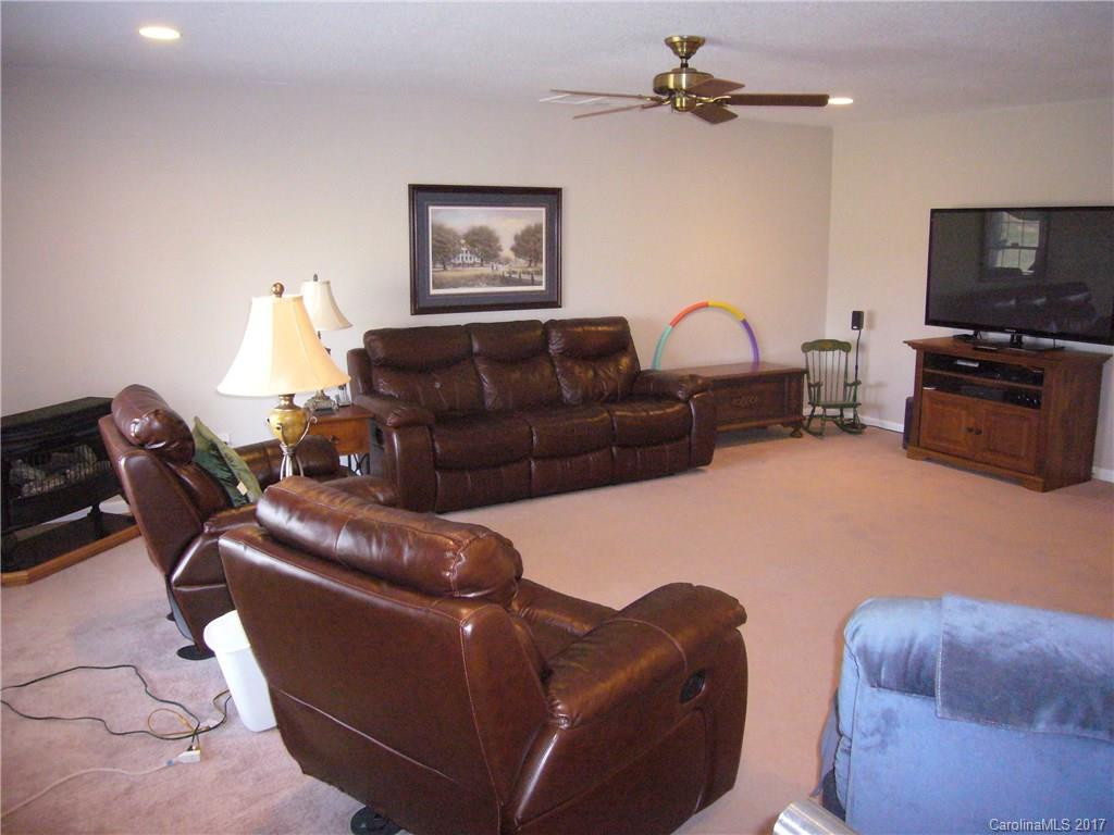499 Flint Hill Road - Photo 14