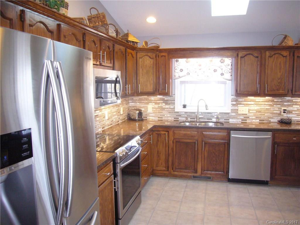 499 Flint Hill Road - Photo 5