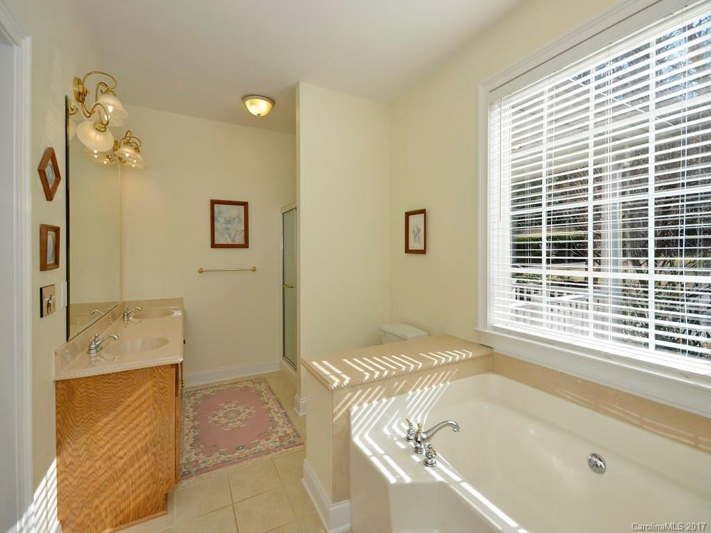 117 Stonebridge Drive - Photo 13