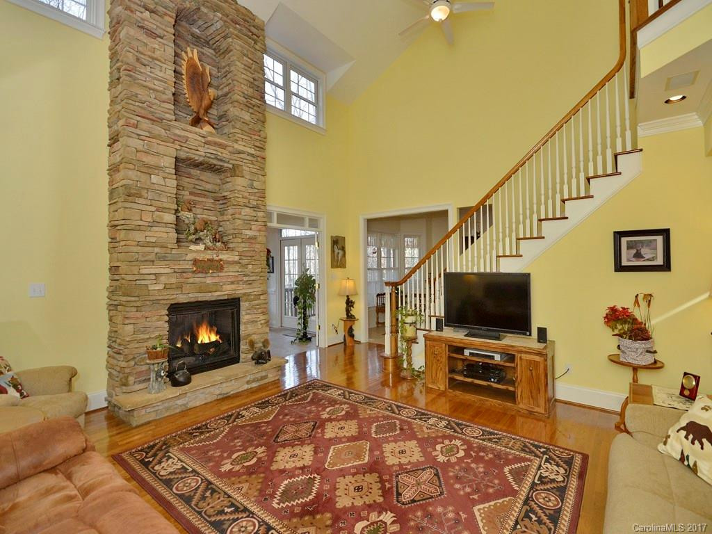117 Stonebridge Drive - Photo 6