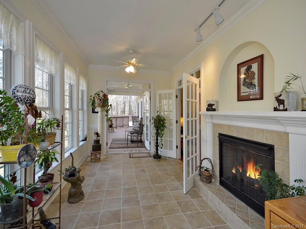 117 Stonebridge Drive - Photo 7