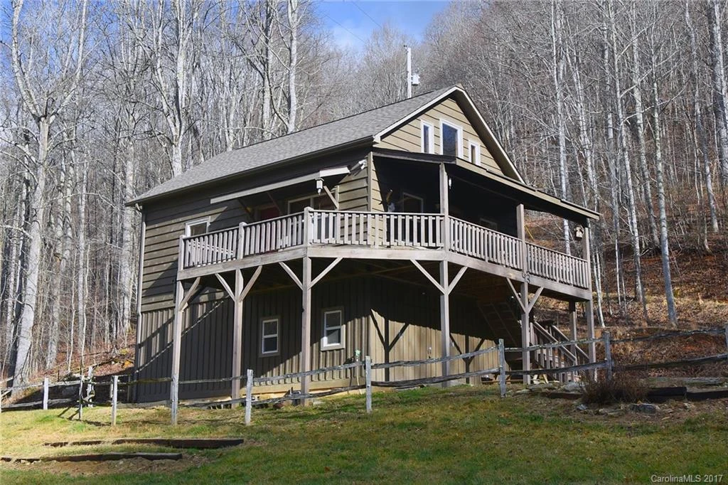 43 Rough Knob Road
