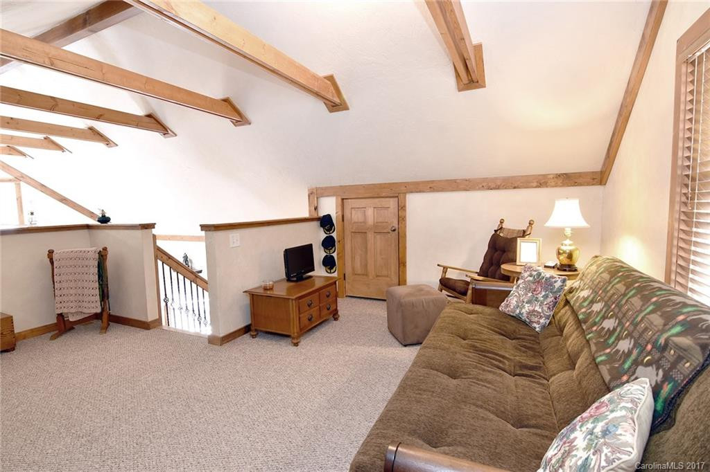 43 Rough Knob Road - Photo 17