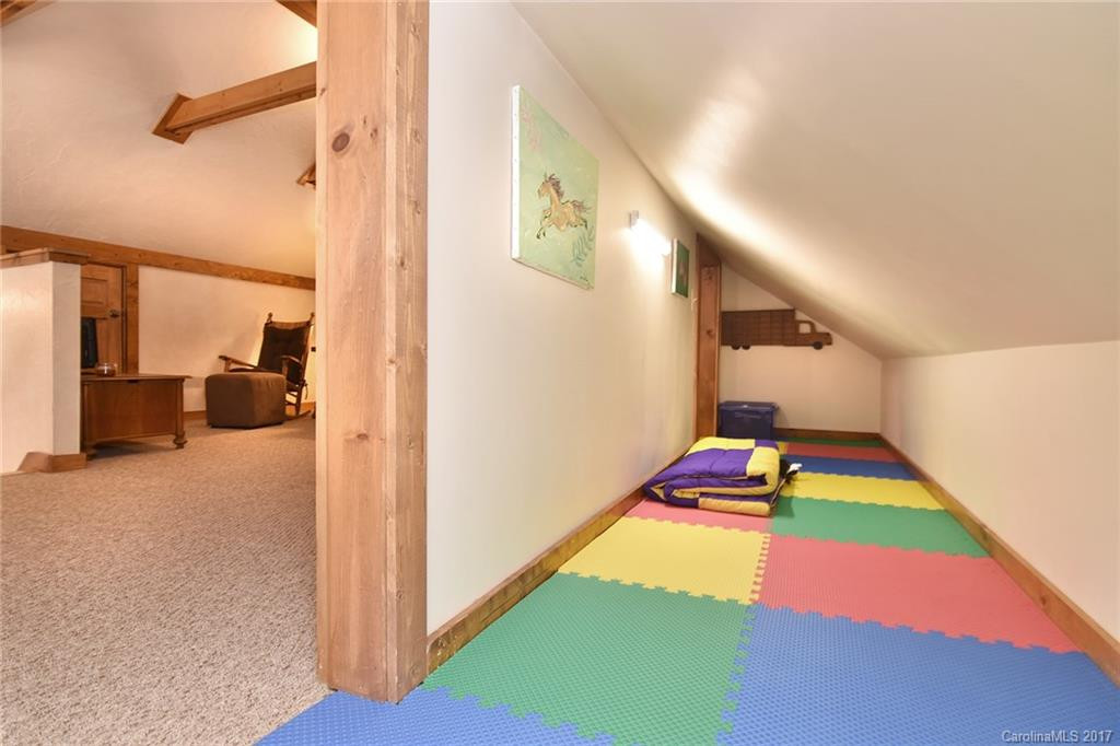 43 Rough Knob Road - Photo 18