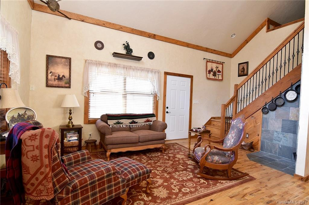 43 Rough Knob Road - Photo 5