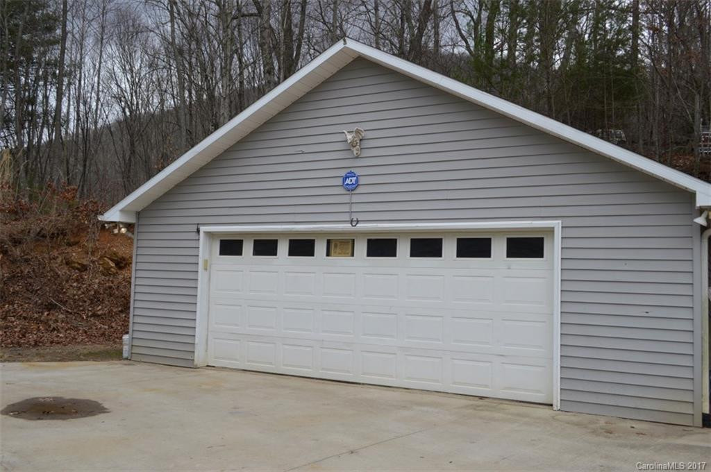188 Rose Hill Road - Photo 3