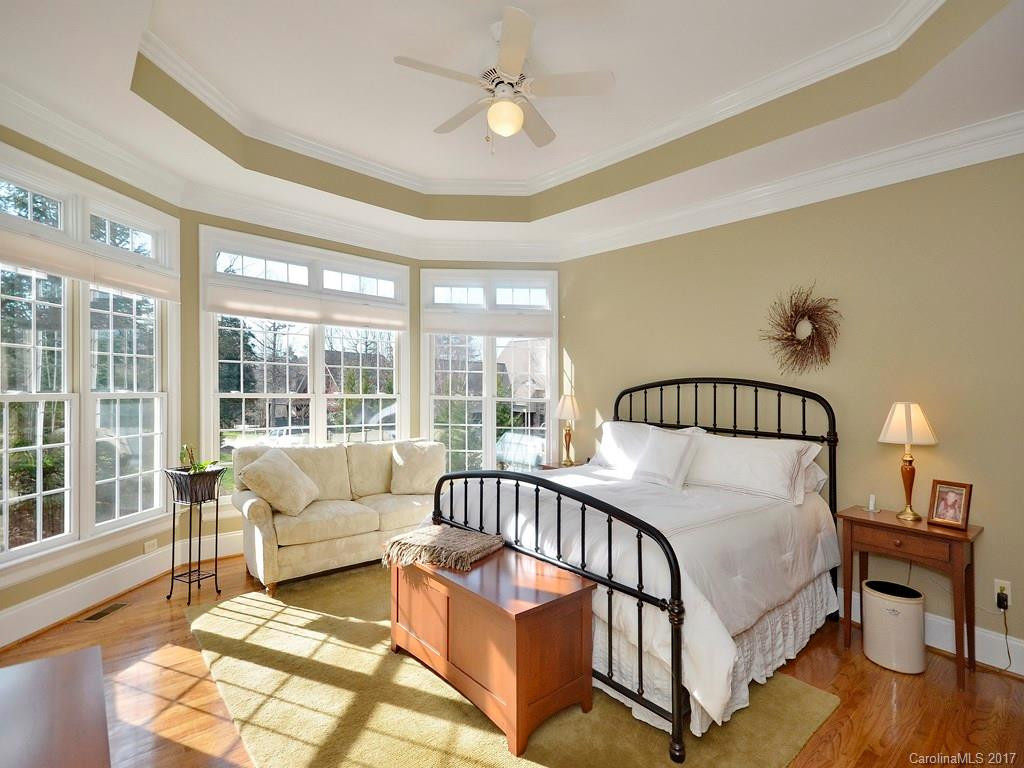 1128 Burnside Drive - Photo 18