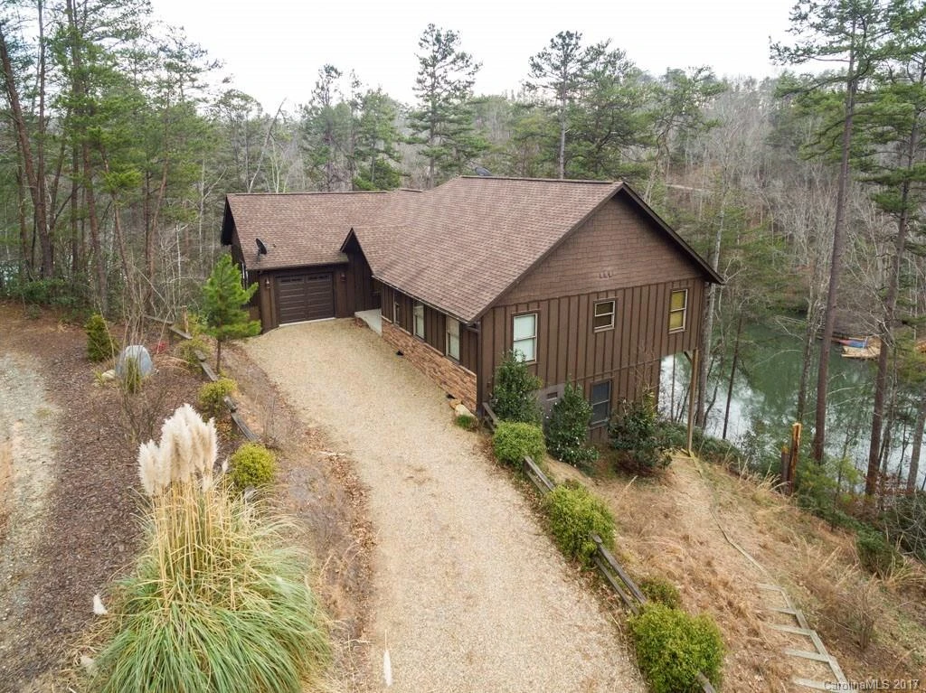 587 Rainbow Circle
