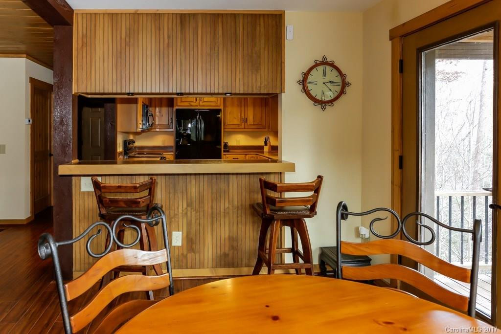587 Rainbow Circle - Photo 11